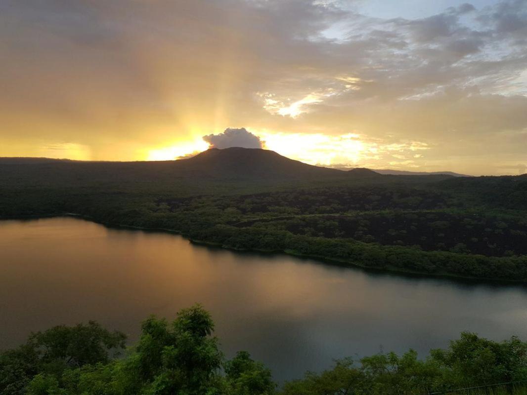 Calalas Lodge Nindirí Buitenkant foto